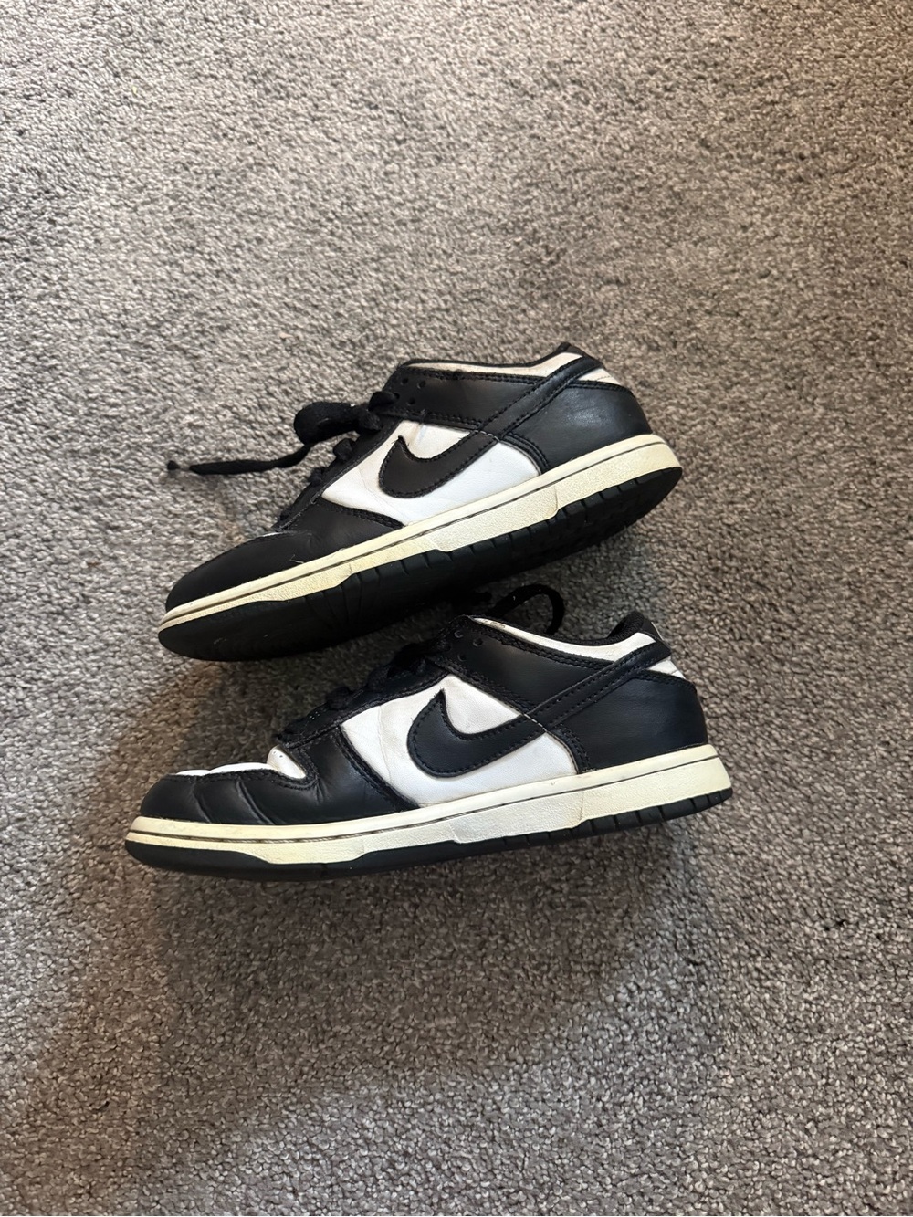 Nike Dunk Low Black and White Sneakers Sz 13.5 - Picture 3 of 7